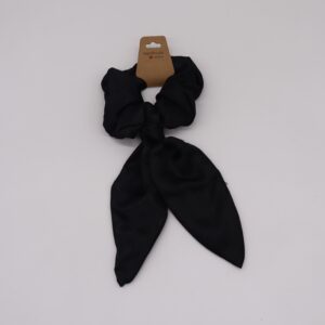 Black scrunchie with bow